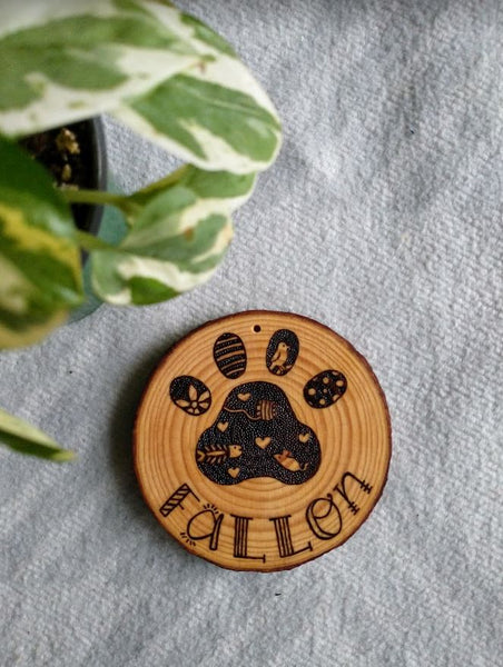 Custom Cat Paw Print - Wood Slice Ornament